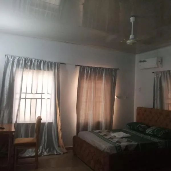 Primenest Executive Suites,位于Gwagwalada的酒店