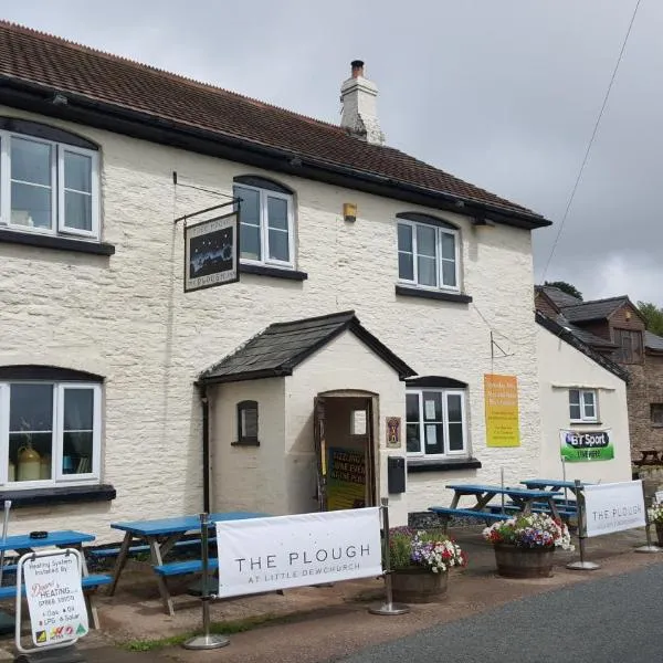 The Plough Inn，位于Little Dewchurch的酒店