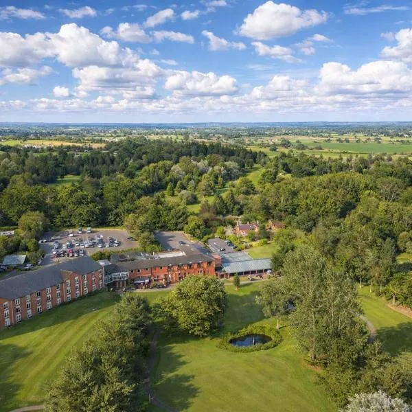 Macdonald Hill Valley Hotel, Spa & Golf Resort，位于惠特彻奇的酒店