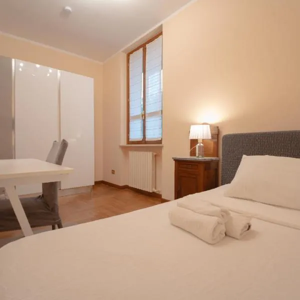Appartamento indipendente in villa a Casalpusterlengo,位于卡萨尔普斯泰尔伦戈的酒店