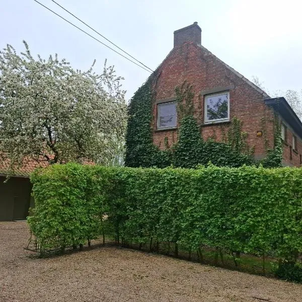 Huis aan Puyenbroeck，位于Wachtebeke的酒店