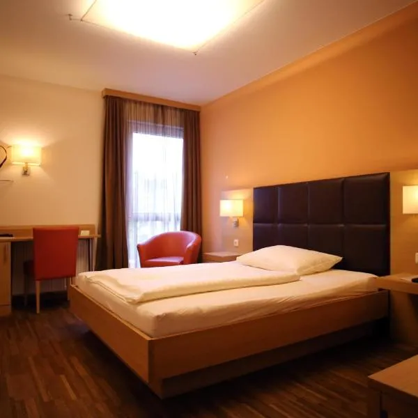 Hotel & Restaurant Graf，位于圣珀尔滕的酒店
