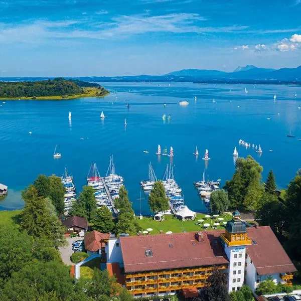 Yachthotel Chiemsee GmbH，位于基姆湖畔普林的酒店