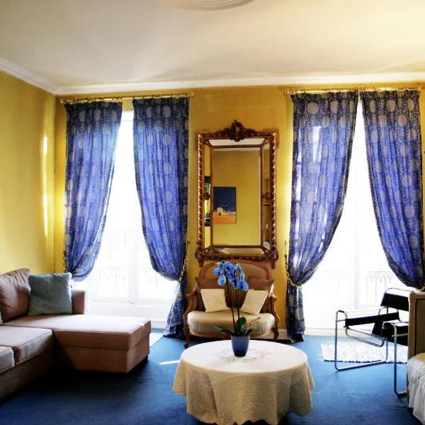 chambres de charme "Florence"，位于Douchapt的酒店