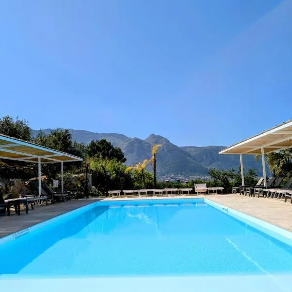 CI VULIA B&B - Sicilia, con colazione, piscina, barbecue, parcheggio, free wifi, sea pool and bbq,位于阿尔卡莫马里纳的酒店