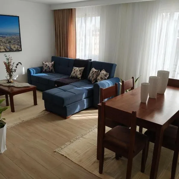 Superbe Appartement F4 moderne avec vue dégagée à Dély Ibrahim Calme & proche Clinique Al Azhar, Garden City，位于Deli Ibrahim的酒店