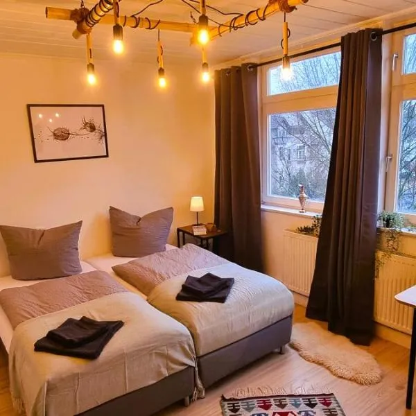 Elite-Apartment am Hauptbahnhof Celle mit Küche,Privat-Parkplatz,Waschmaschine und 5G WLAN für 6 Personen，位于策勒的酒店