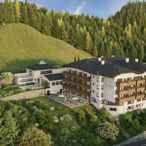 Ganis Resort，位于新波南特的酒店