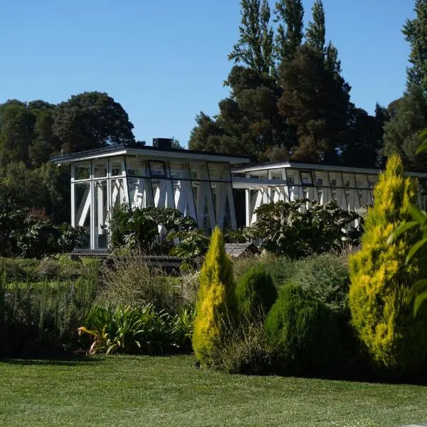 Hotel Gran Wolf - Haras Santa Amelia，位于Negrete的酒店