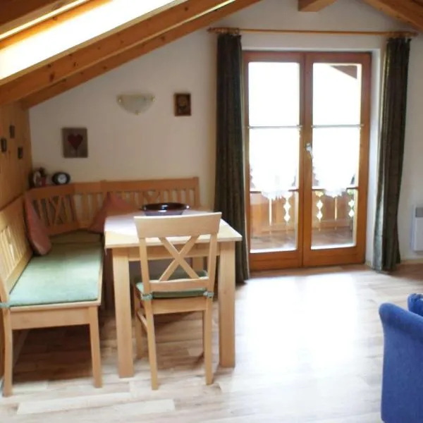 Ferienwohnung Kramerblick，位于格赖瑙的酒店