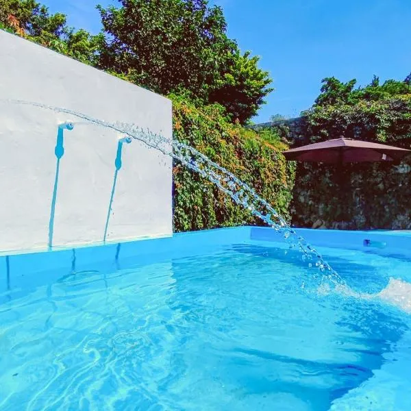 Casa Maya Villa with Private Pool Bar and Parking Merida，位于梅里达的酒店
