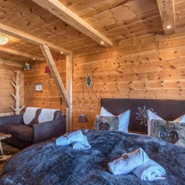 Alpenauszeit im Zirbenholz Chalet，位于因泽尔的酒店