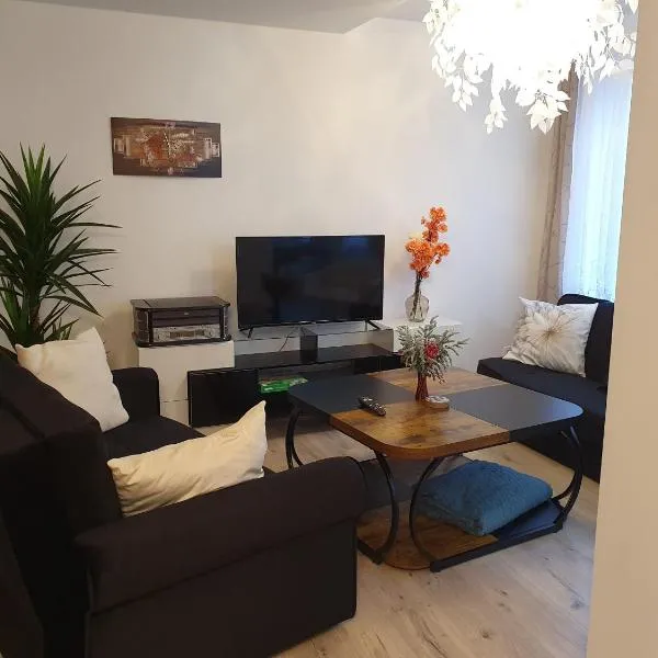 Hochwertige Ferienwohnung，位于吕贝克的酒店