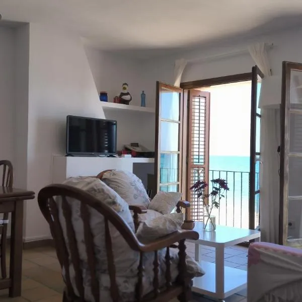 Baywatch Penthouse，位于阿尔塔夫拉的酒店