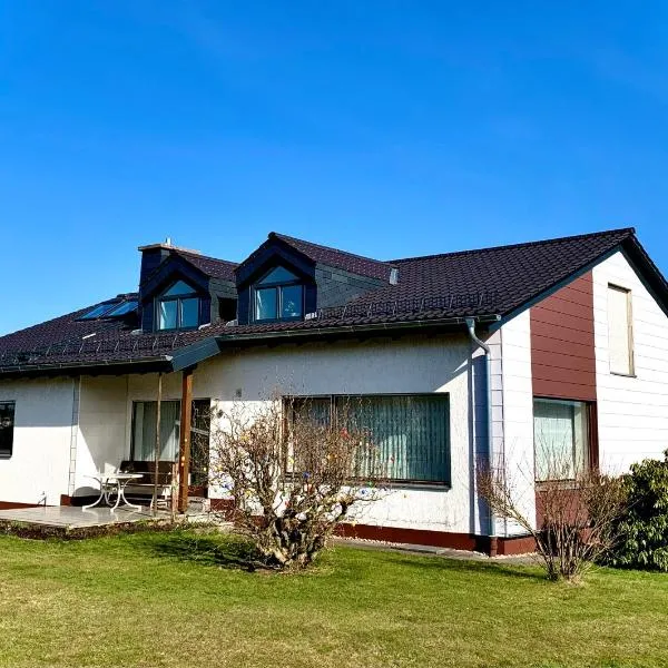 Ferienwohnung Waldhütter，位于Schwarzenbach an der Saale的酒店