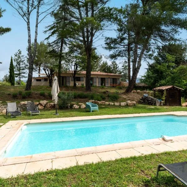 Maison Marvic, Studio dans les pins，位于阿普特的酒店