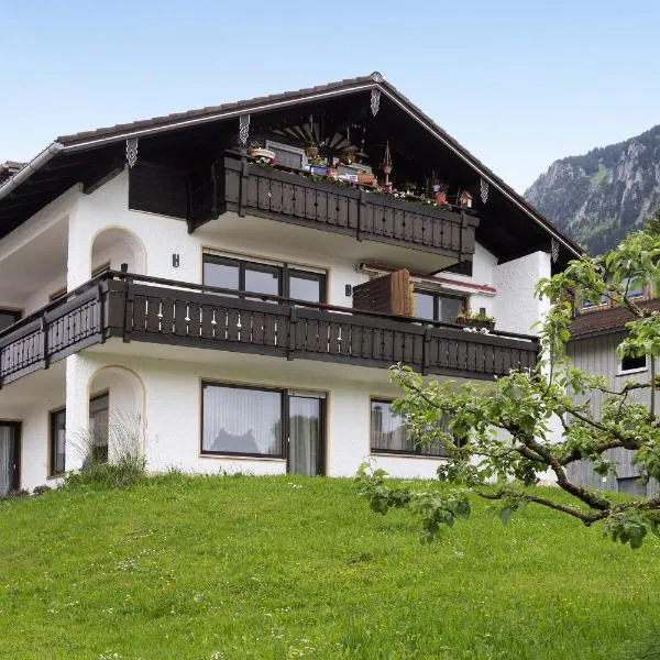 Ferienwohnung Wendelinus，位于雷滕贝格的酒店