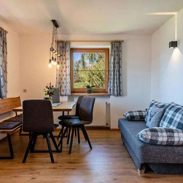 Mongaduierhof Apt Latemar，位于Umes的酒店