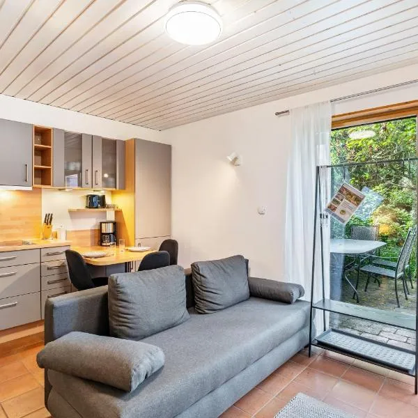 Haus Ersfeld – Gartenstudio，位于巴特泰纳赫-察费尔施泰因的酒店