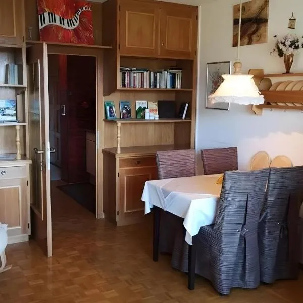 Appartement Simonhöhe mit Pool，位于Zirkitz的酒店