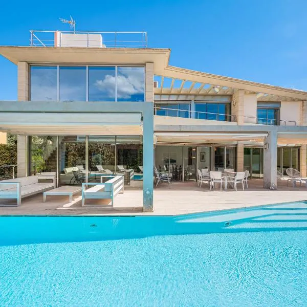 Villa Agusmar，位于柳奇马约尔的酒店