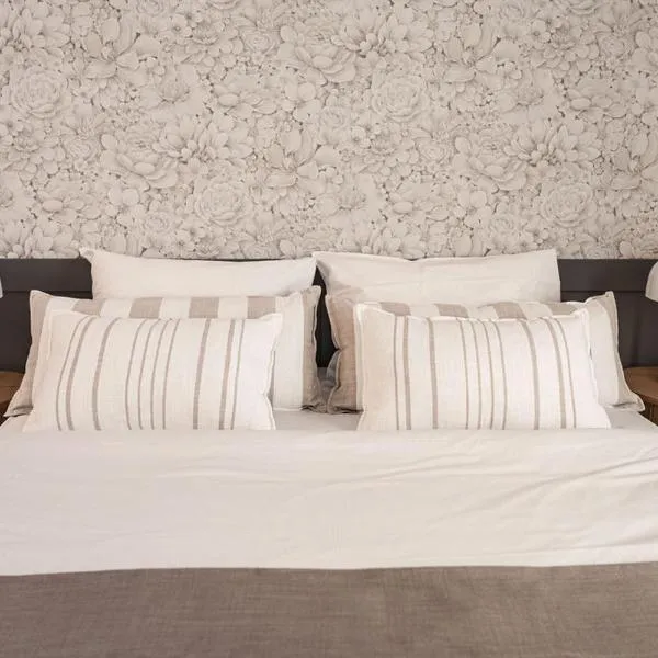 Osterøy Minihotell，位于Lonevåg的酒店