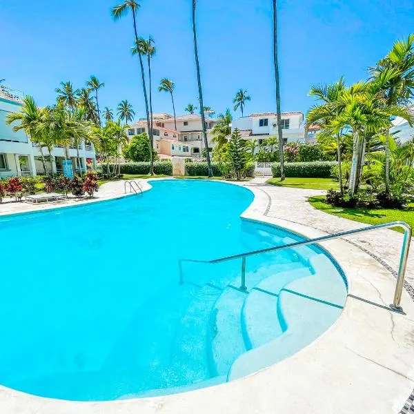 Caribbean Beach Condo-Hotel with Villas & Private Apartments Wifi Bbq Beach Club & Spa，位于蓬塔卡纳的酒店
