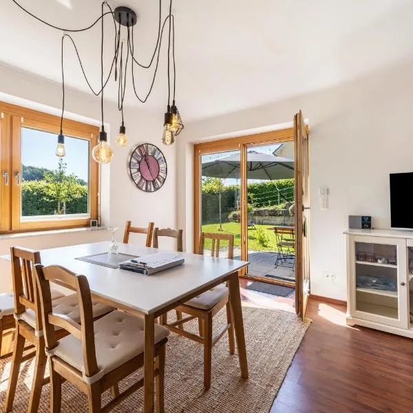 Ferienwohnung Auszeit，位于Niederviehbach的酒店