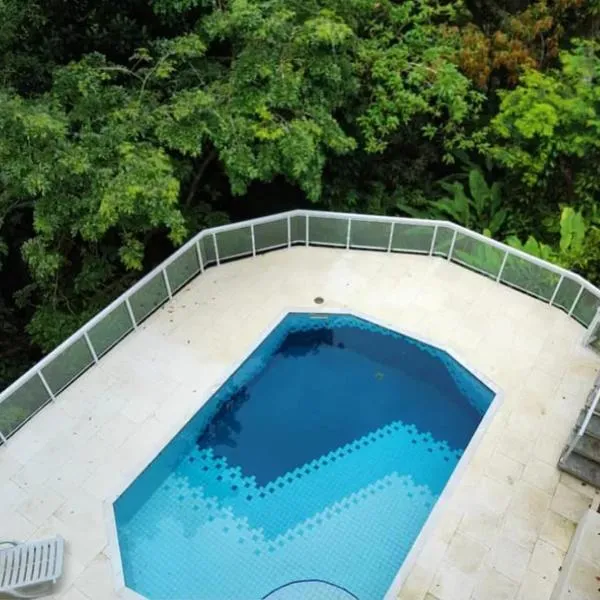 Natural Paradise Minutes from the City,位于尼泰罗伊的酒店