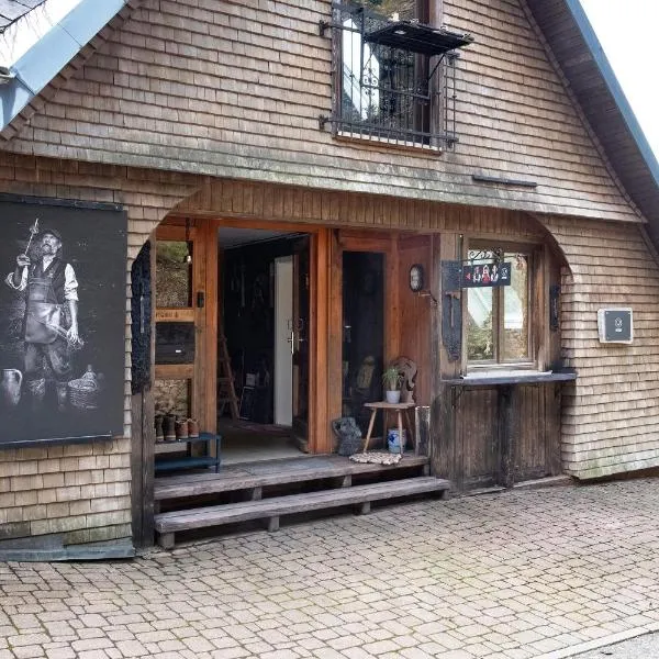 Atelier-Loft im Hübschental，位于Gütenbach的酒店