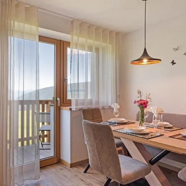 Living Lerchna -Apartment Morgentau，位于马兰扎的酒店