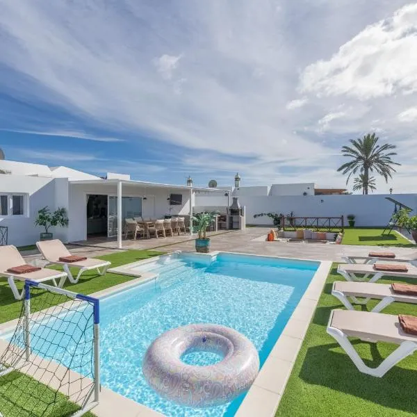 The Suite Villa，位于普拉亚布兰卡的酒店