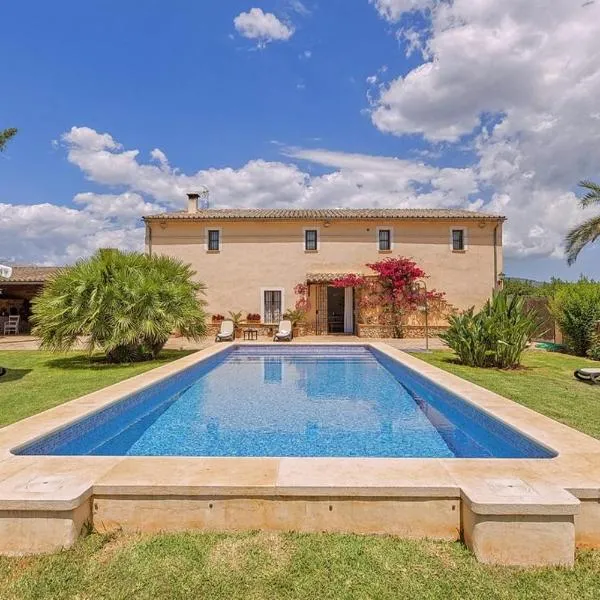 Finca Antonio，位于布格的酒店