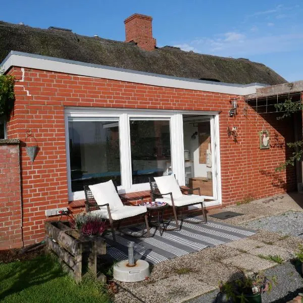 Ferienwohnung Unter Reet，位于Risum-Lindholm的酒店