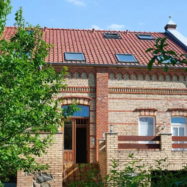 Gutshaus am Teich，位于Neukloster的酒店