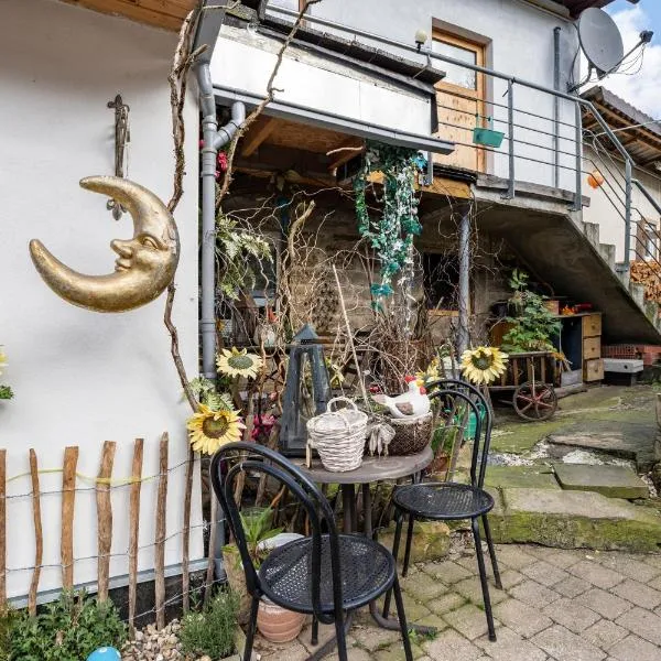 Hobbit Lounge,位于埃平根的酒店