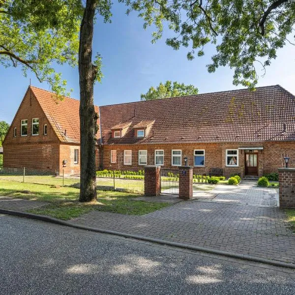 Landhaus Heiddorf，位于Neu Kaliß的酒店