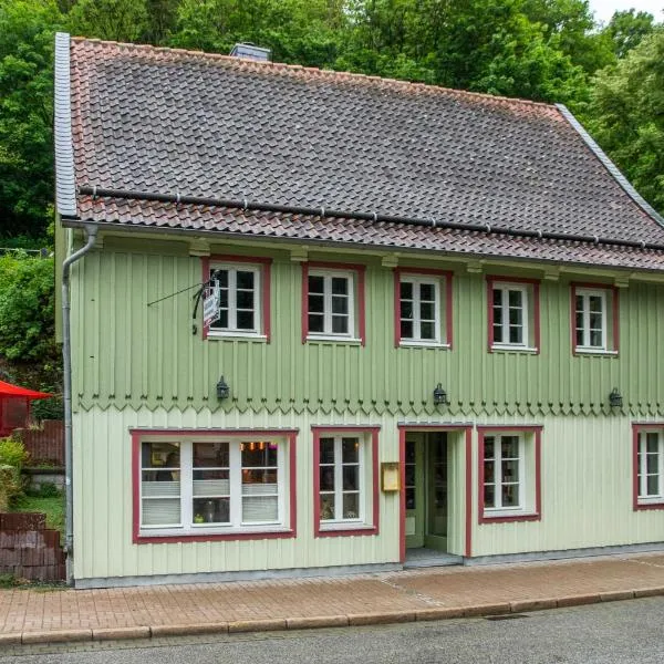 Altes Höhlenführerhaus，位于鲁贝兰德的酒店