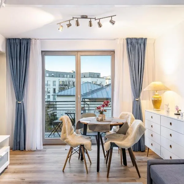 Nahe Airport Ber Maisonettewohnung，位于舍讷费尔德的酒店