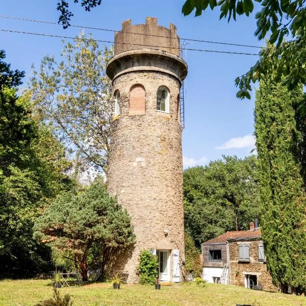 Le Moulin De Pen Hoêt，位于韦尔图的酒店