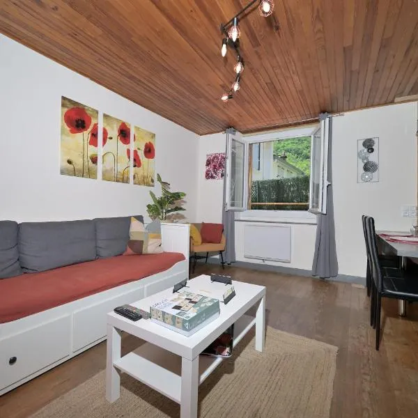 Le Gîte des 3000 avec Spa，位于Auzat的酒店