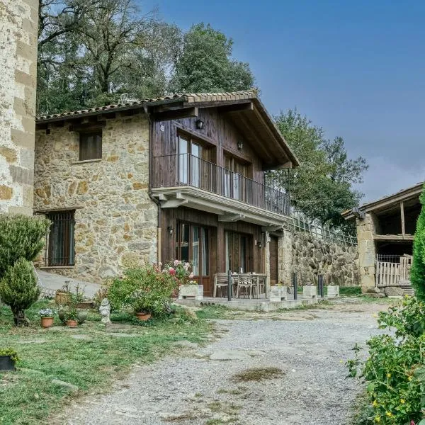 La Cabanya de La Rovira，位于朱内塔斯的酒店