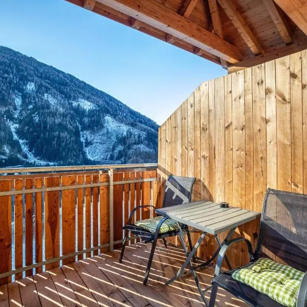 Kreuzplonhof Apt Dorfblick，位于卢松的酒店
