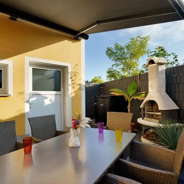 Ferienwohnung Sophie，位于Lauchhammer的酒店