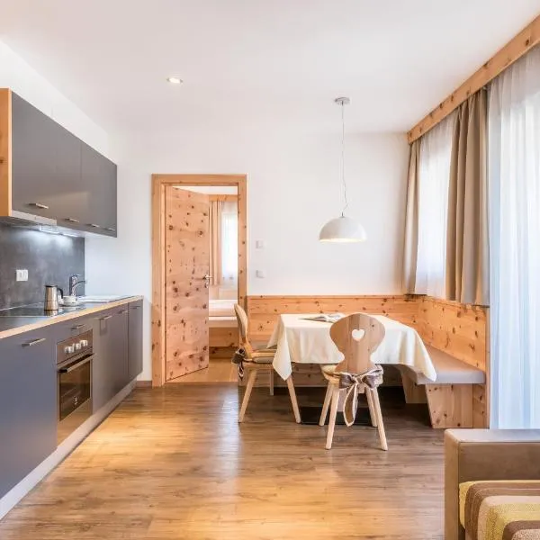 Apartments Marialisa Superior Tulpe，位于丘萨的酒店