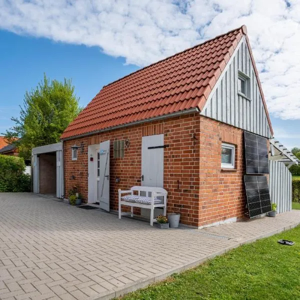 Bezauberndes Lütt Hus，位于Damlos的酒店