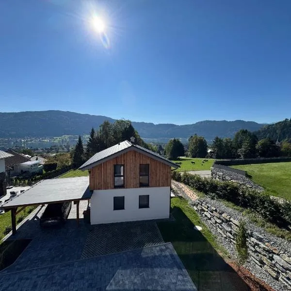Landhaus Almrausch，位于博登斯多夫的酒店
