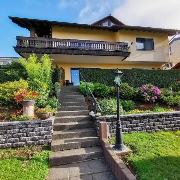 Zur schönen Aussicht，位于肖顿的酒店