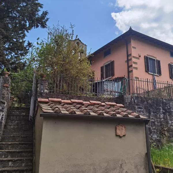 Villa Paradiso Julia，位于迪科马诺的酒店