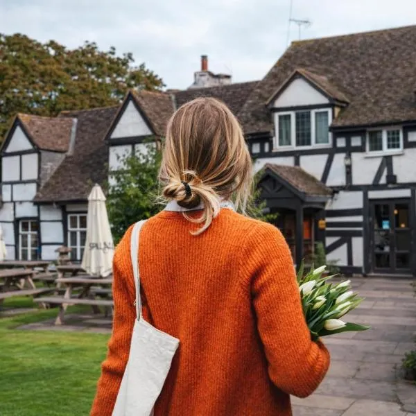 The Thatch Inn，位于格洛斯特的酒店
